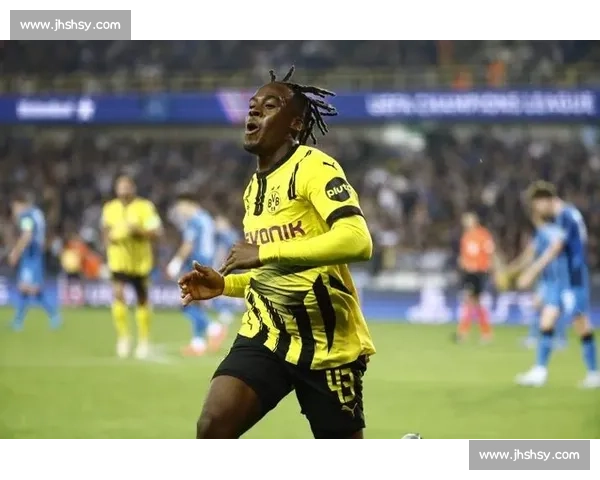 RMC 独家:切尔西 6500 万欧锁定多特妖星吉滕斯 7 年长约打造未来核心 RMC 独家:切尔西 6500 万欧锁定多特妖星吉滕斯 7 年长约打造未来核心